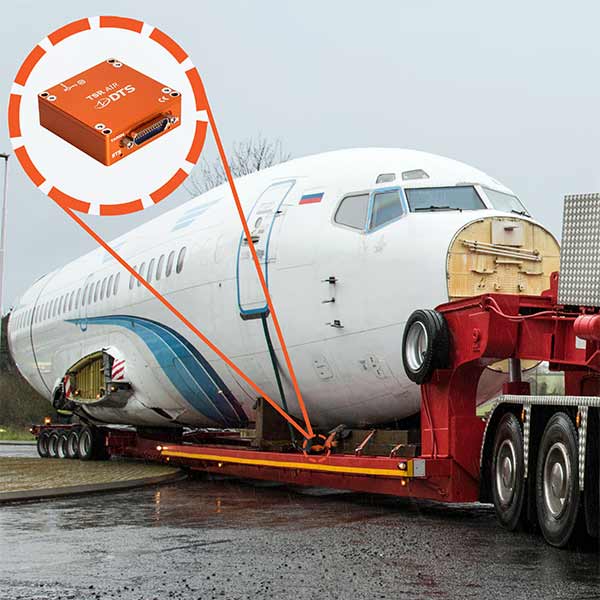 DTS TSR AIR - 737 fuselage loaded on Truck - Asset Tracking Application